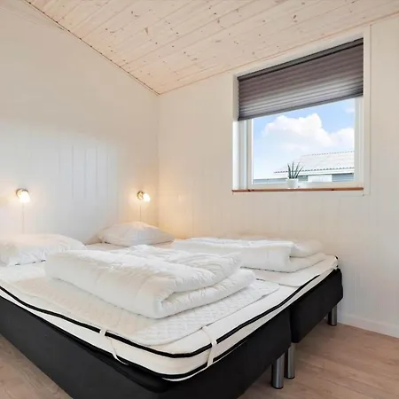 Semesterbostad 413-hvide-sande-tingodden-298 *